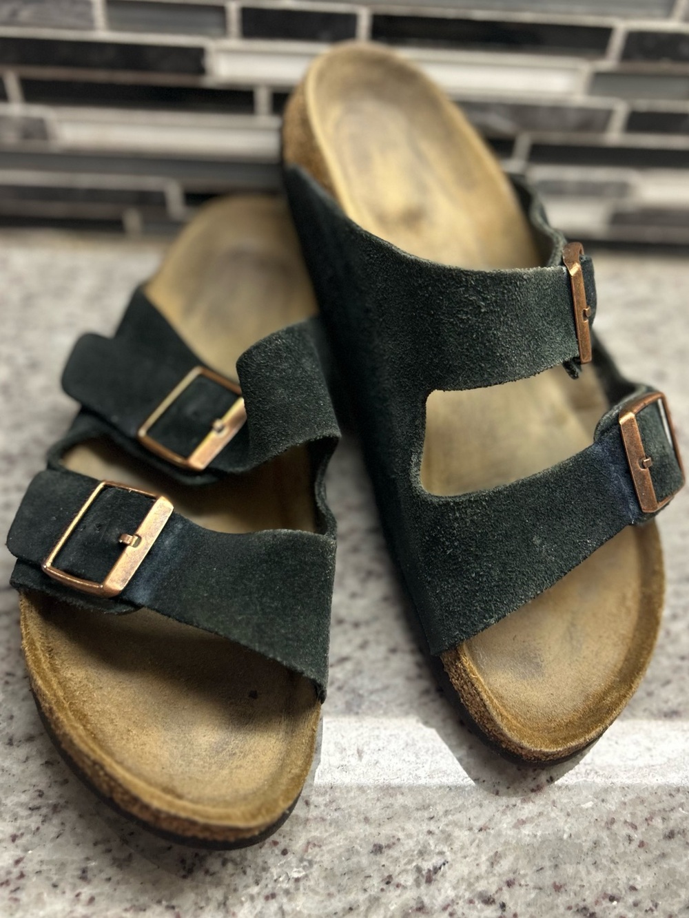 Birkenstock Arizona Women's Black Suede Slide Sandals size9(40), mens size 7